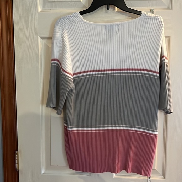Capistrano essentials-22/24-white/pink/gray short sleeve ribbed pullover sweater - Picture 2 of 8